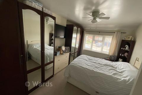 3 bedroom semi-detached house for sale, Pepper Hill, Northfleet, Gravesend, Kent