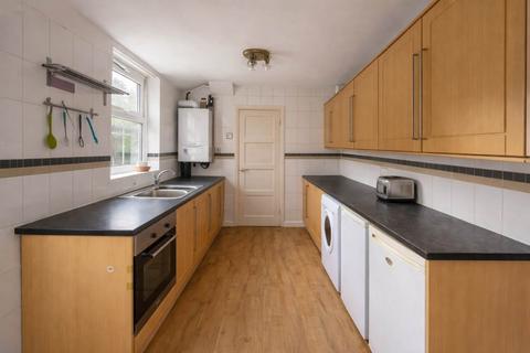 undefined, Naseby Road, Luton LU1