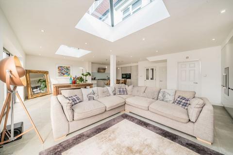 undefined, Herne Road, Surbiton KT6