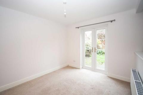 3 bedroom detached house for sale, Lakeside, Tring