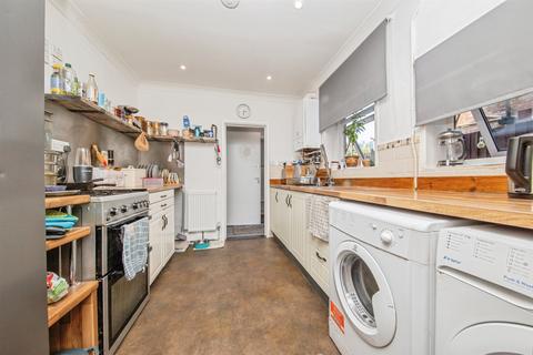 3 bedroom semi-detached house for sale, Melville Road, Ipswich
