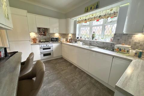 undefined, Park Lodge Close, Cheadle, SK8 1HU
