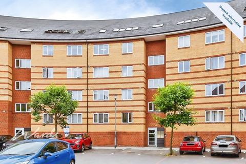 2 bedroom apartment to rent, St. Peter Street Maidstone ME16