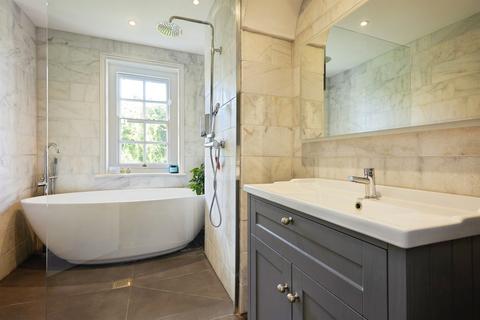 4 bedroom semi-detached house for sale, Alfred Street, Westbury
