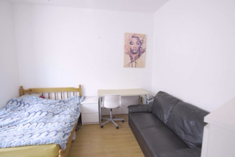 undefined, Harborough Road, Southampton, SO15