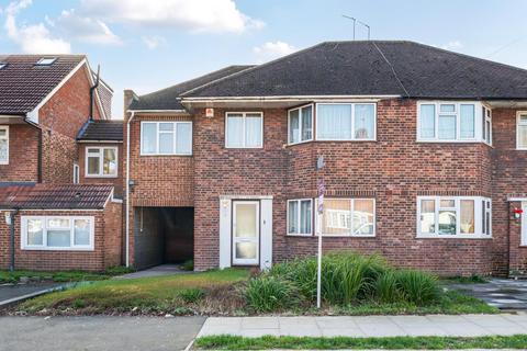 4 bedroom semi-detached house for sale, Merrion Avenue, Stanmore HA7