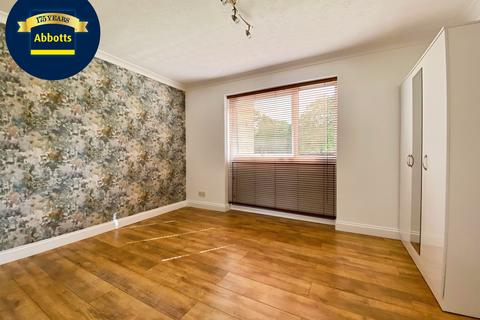 1 bedroom flat to rent, Woodrose Lodge, Chelmsford, CM1