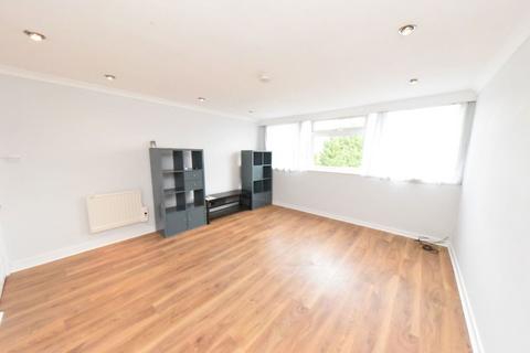 2 bedroom flat for sale, Grovewood Drive, Birmingham B38