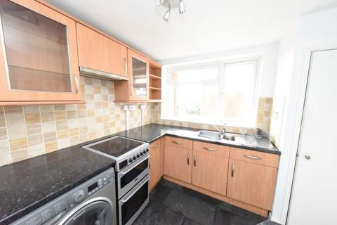 2 bedroom flat for sale, Grovewood Drive, Birmingham B38