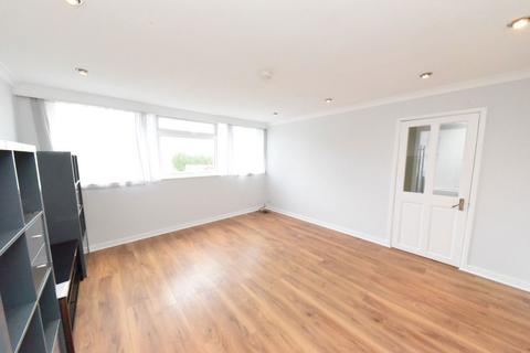 2 bedroom flat for sale, Grovewood Drive, Birmingham B38