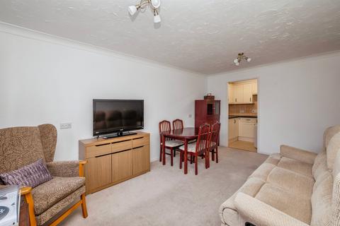 1 bedroom flat for sale, St Georges Court, Great Yarmouth