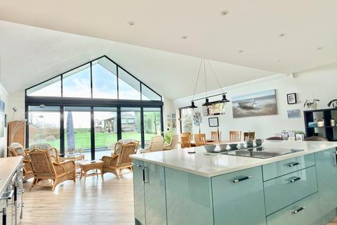 4 bedroom detached house for sale, College Road, Tewkesbury GL20
