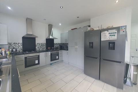 undefined, 43 Cranborne Waye, Hayes, UB4