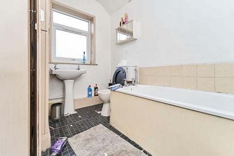 undefined, 25 Portland Street, Kirkby-in-Ashfield, Nottingham, NG17 7AB