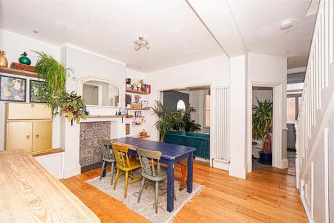 4 bedroom terraced house for sale, Hughenden Road, Hastings