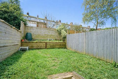 4 bedroom terraced house for sale, Hughenden Road, Hastings