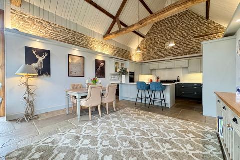 4 bedroom barn conversion for sale, St. James Way, West Hanney, OX12