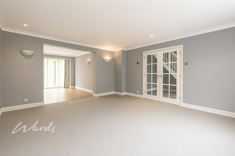 3 bedroom end of terrace house to rent, Olivers Mill New Ash Green DA3