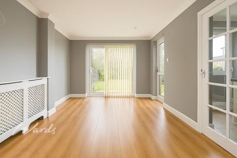 3 bedroom end of terrace house to rent, Olivers Mill New Ash Green DA3