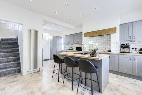 undefined, Melrose Terrace, Horsforth, Leeds, West Yorkshire, LS18