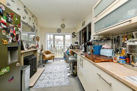 3 bedroom semi-detached house for sale, Mariners Way, King's Lynn