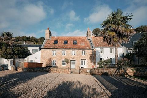 3 bedroom detached house for sale, Le Mont Sohier, Jersey JE3