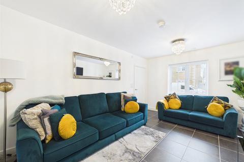 undefined, Somerdale Avenue, Brockworth, Gloucester, Gloucestershire, GL3