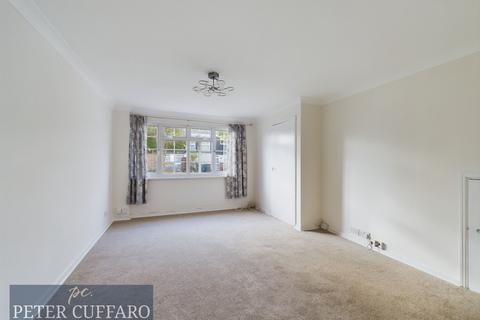 undefined, Glenester Close, Hoddesdon EN11