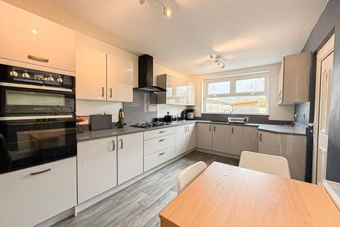 undefined, Jubilee Drive, Liverpool, L7