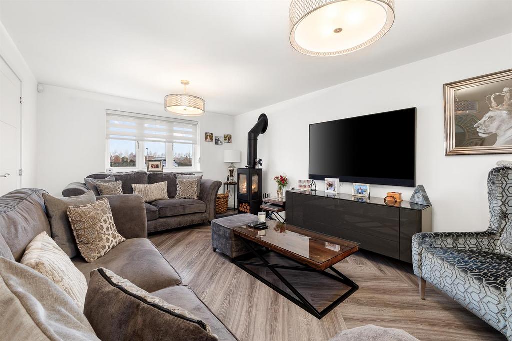 26 Valor Drive-46.jpg
