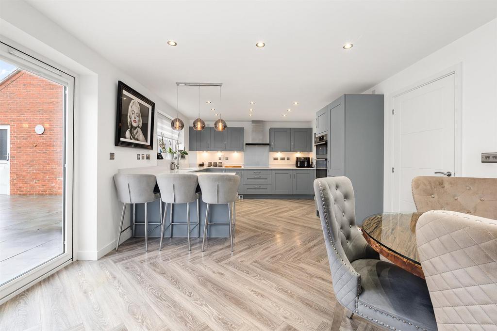 26 Valor Drive-36.jpg