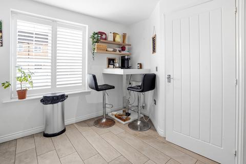 4 bedroom semi-detached house for sale, Leeds LS14