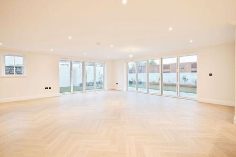 4 bedroom detached house for sale, Vent D’Ete, St. John JE3