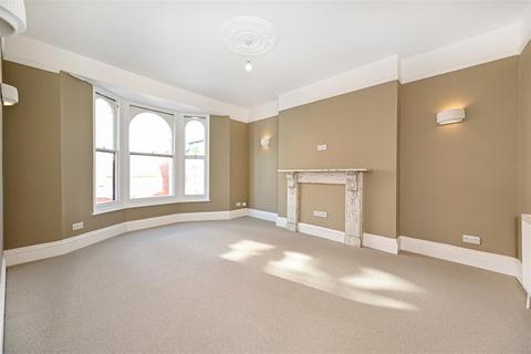 undefined, Tarrant Street, Arundel