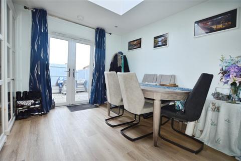 undefined, Fraser Close, Laindon, Basildon, Essex, SS15