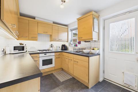 undefined, Baines Close, Silverstone, NN12