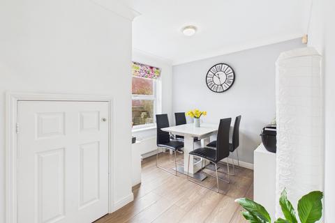 undefined, Baines Close, Silverstone, NN12