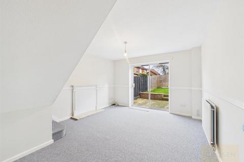 2 bedroom end of terrace house to rent, The Maples, Abbeymead, Gloucester