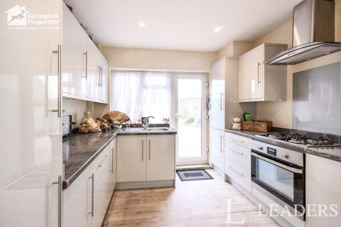 3 bedroom terraced house to rent, Hookfield, Harlow, CM18