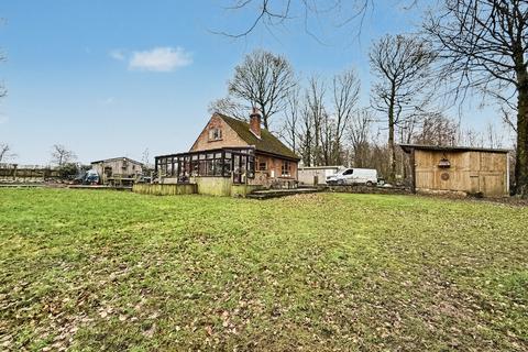 2 bedroom detached bungalow for sale, Sprinkswood Lane, Snelston, DE6