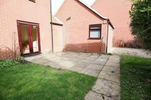 undefined, Mayes Close, NORWICH