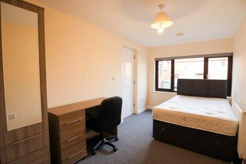 undefined, Mayes Close, NORWICH