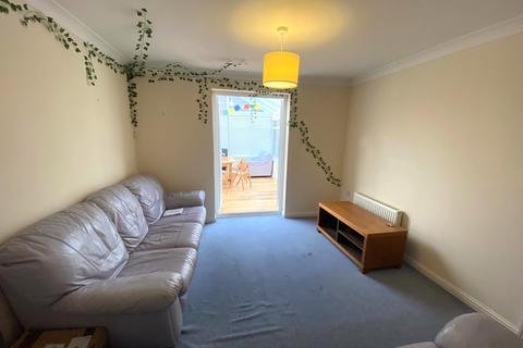 6 bedroom detached house to rent, Tizzick Close, NORWICH
