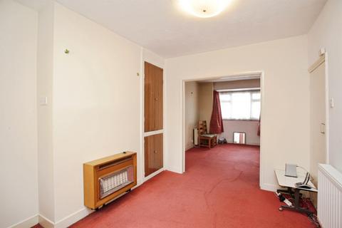 3 bedroom terraced house for sale, Victoria Avenue, Rugby