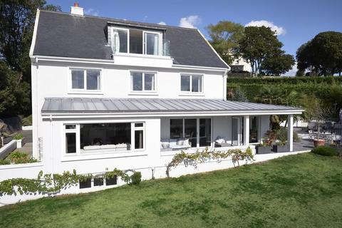 4 bedroom detached house for sale, West Hill, Jersey JE2