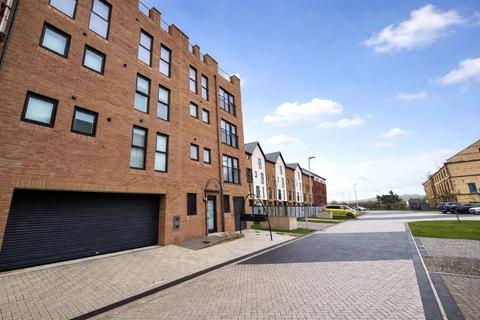 2 bedroom apartment for sale, Taw Wharf, Sticklepath, Barnstaple, Devon, EX31