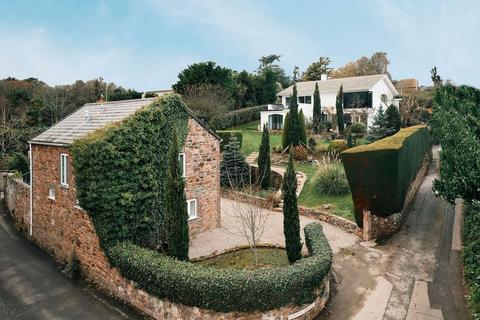 6 bedroom detached house for sale, Le Petit Catillon, Jersey JE3