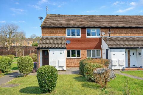 1 bedroom maisonette for sale, Willowmead, Hertford SG14