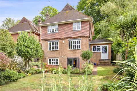 4 bedroom detached house for sale, Seymour Road, Hampshire GU35