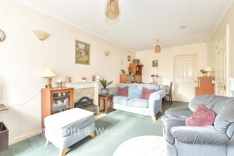 2 bedroom bungalow for sale, Hanover Court, Dorking RH4